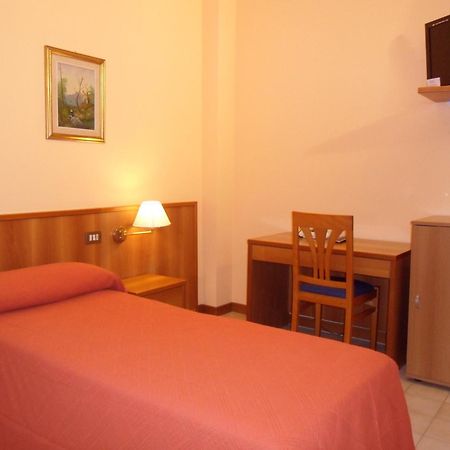 Hotel Ristorante Al Bassanello Бассано-дель-Граппа Экстерьер фото