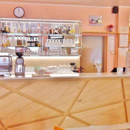 Hotel Ristorante Al Bassanello Бассано-дель-Граппа Экстерьер фото