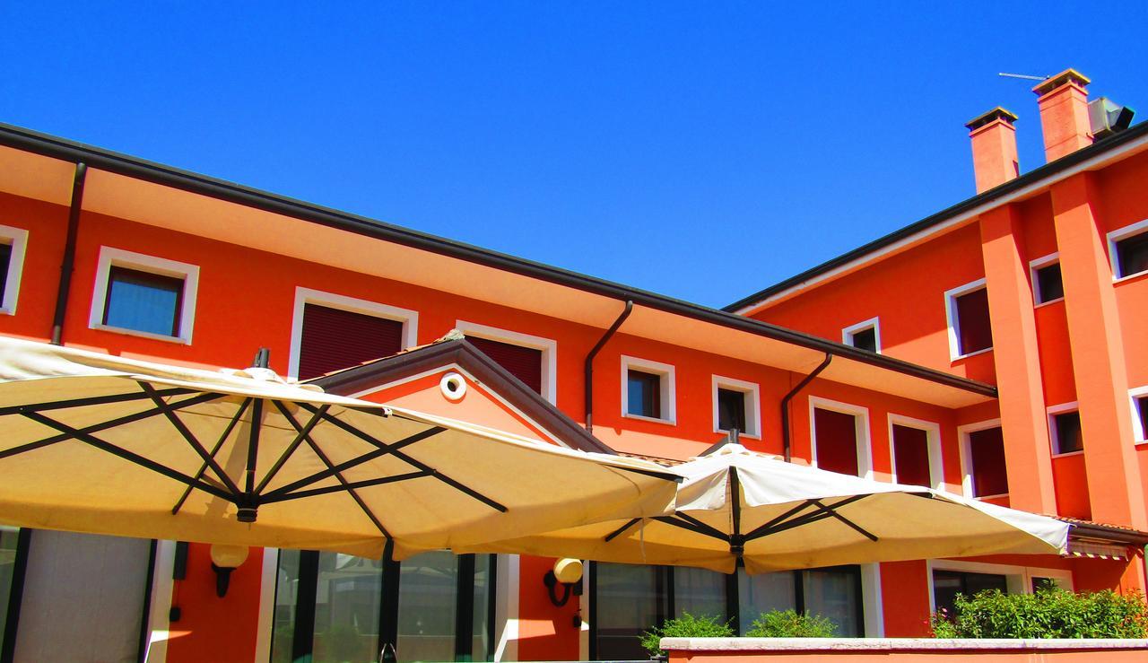 Hotel Ristorante Al Bassanello Бассано-дель-Граппа Экстерьер фото